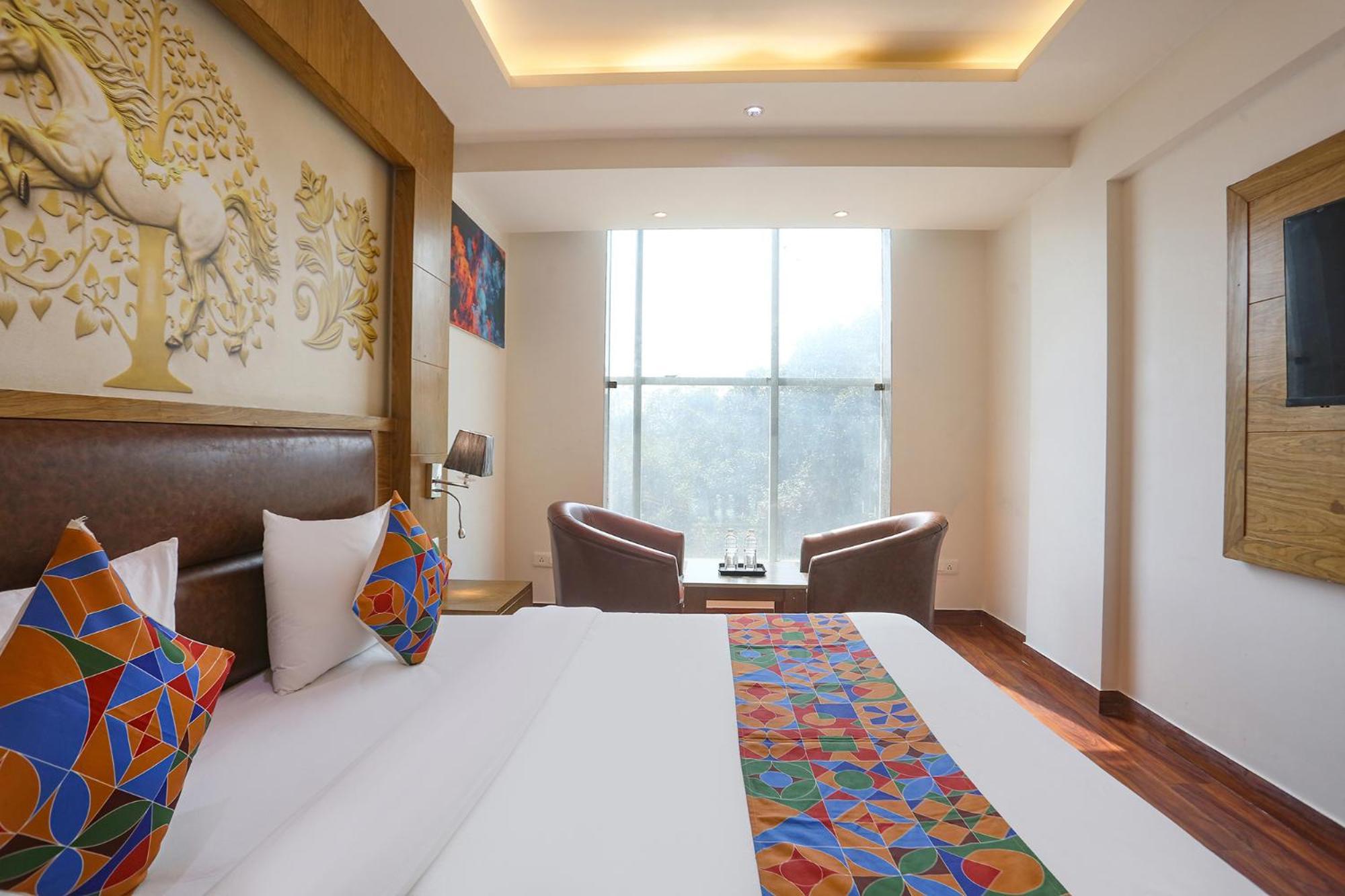 Fabhotel Prime Star 17 - Nr Yashobhoomi Convention Centre Делхи Екстериор снимка