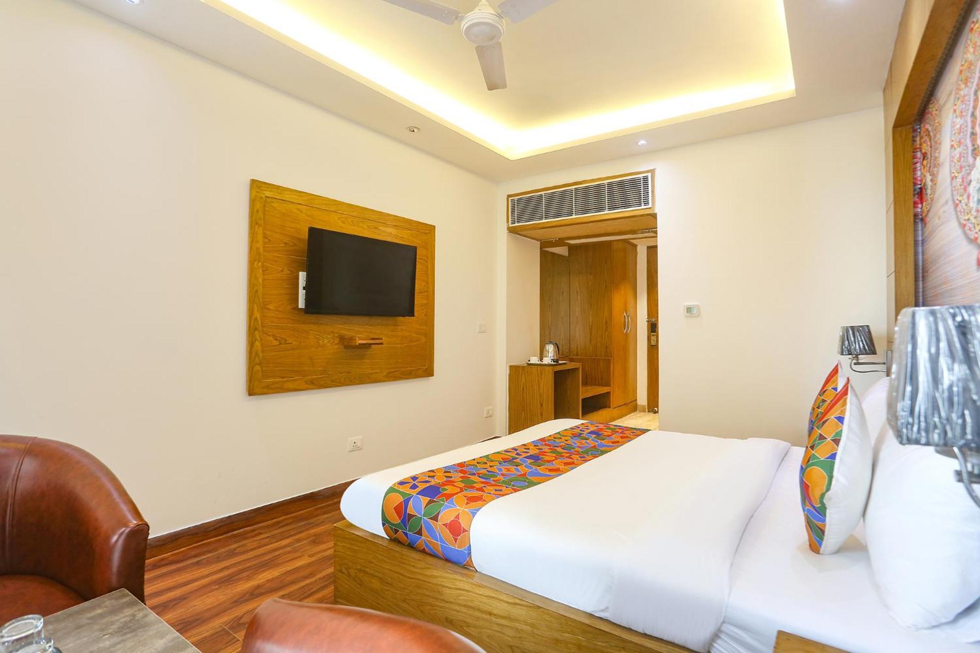 Fabhotel Prime Star 17 - Nr Yashobhoomi Convention Centre Делхи Екстериор снимка