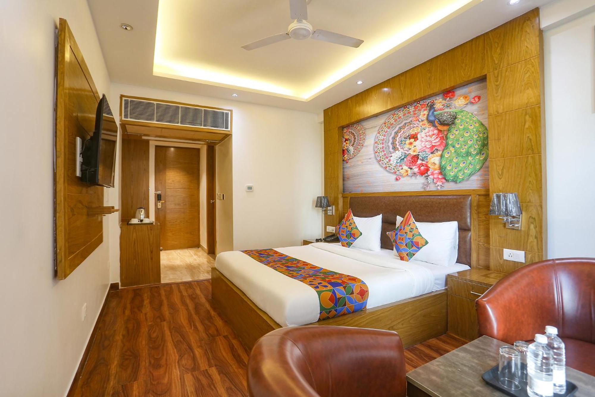 Fabhotel Prime Star 17 - Nr Yashobhoomi Convention Centre Делхи Екстериор снимка
